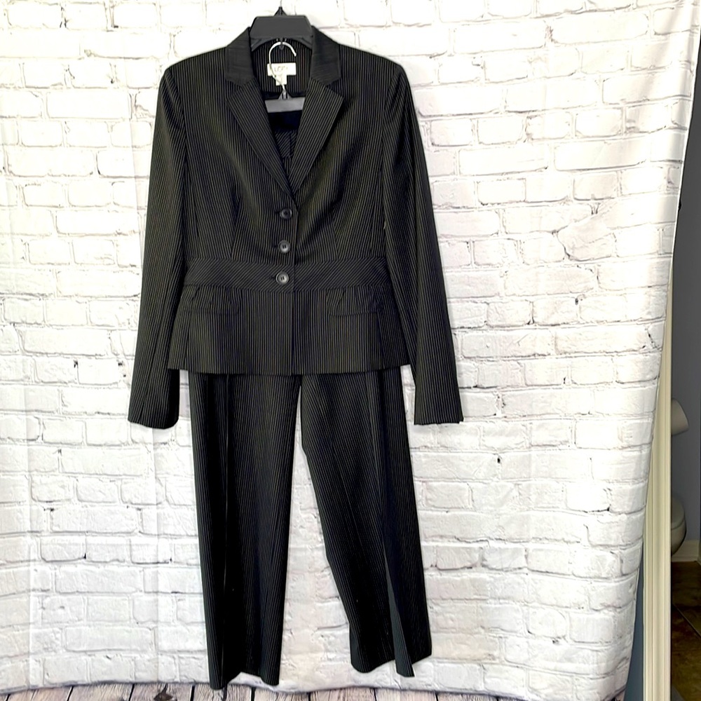 Loft gray pinstripe pant suit